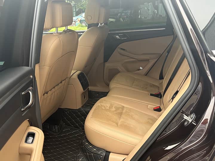 Фото 4 - Porsche Macan