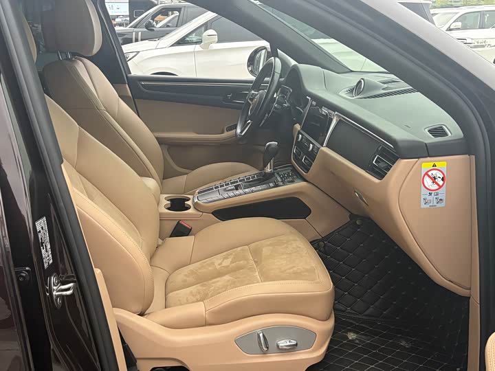 Фото 5 - Porsche Macan