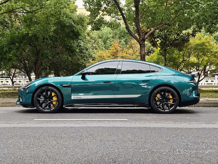 Фото 20 - Xiaomi SU7 Ultra