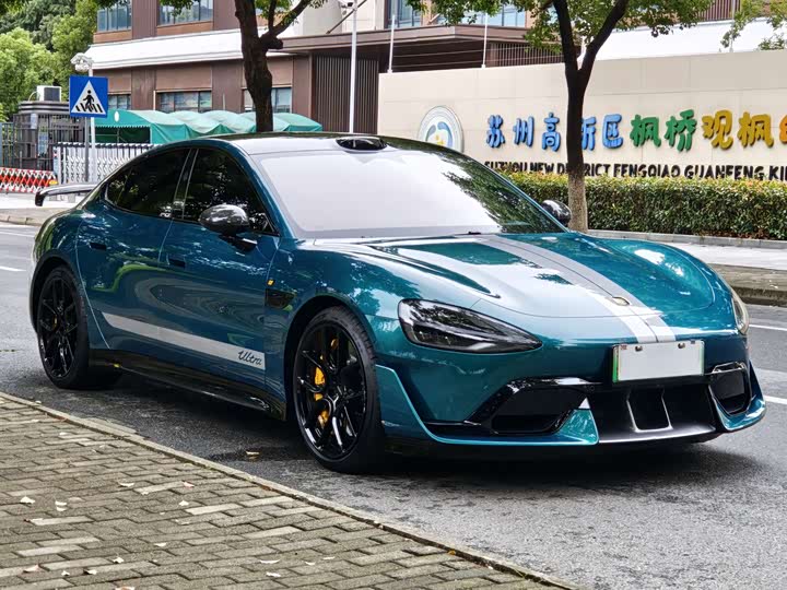 Фото 3 - Xiaomi SU7 Ultra