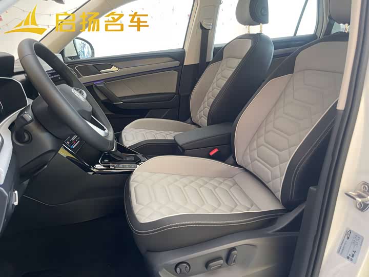 Фото 4 - Volkswagen Tayron