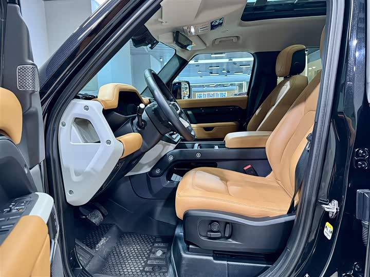 Фото 14 - Land Rover Defender