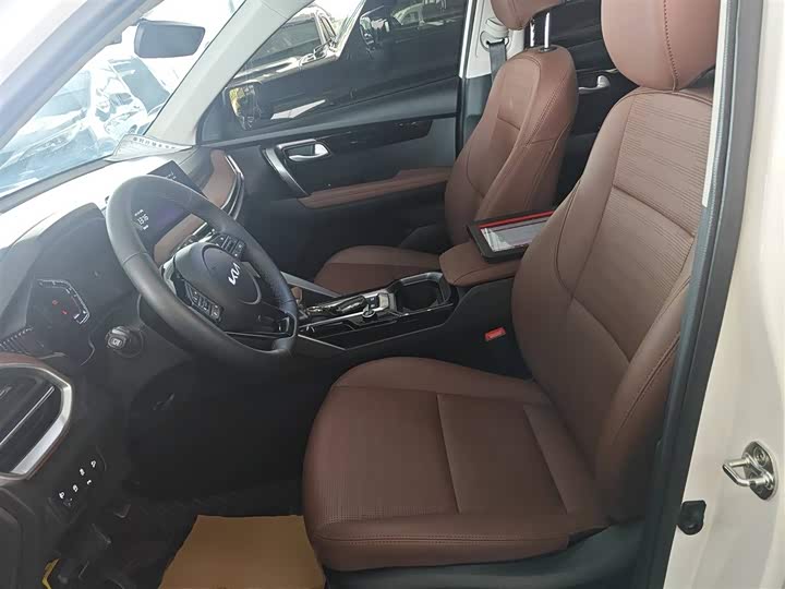 Фото 15 - Kia Sportage GT-line