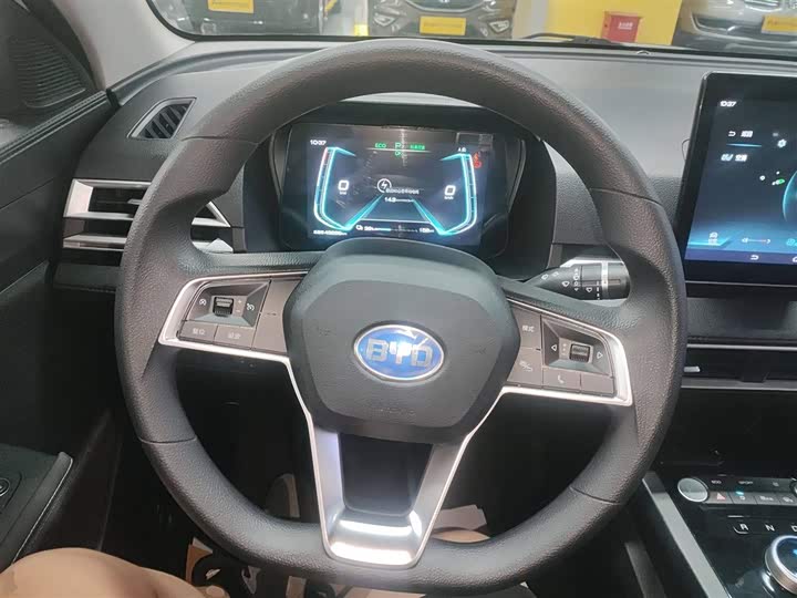 Фото 11 - BYD E2