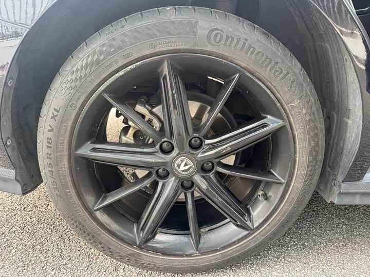 Фото 14 - Changan UNI-V