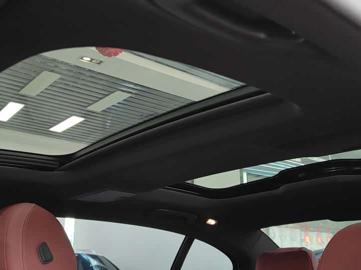 Фото 10 - BMW 5 Series Hybrid