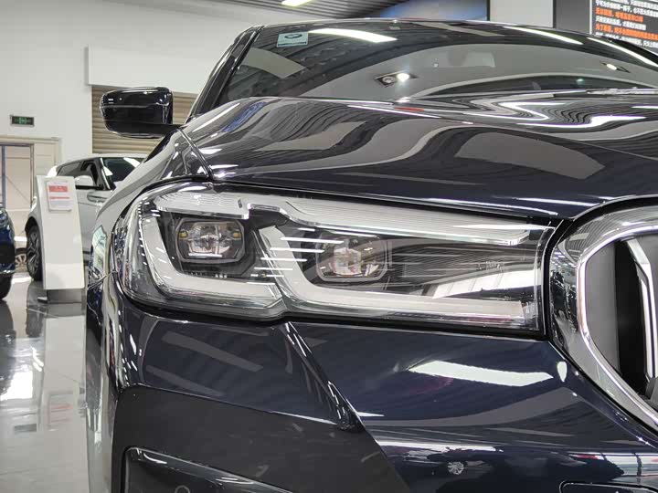 Фото 15 - BMW 5 Series Hybrid