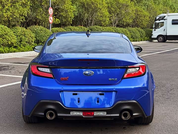 Фото 5 - Subaru BRZ