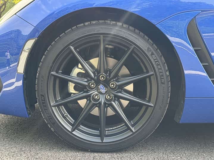 Фото 7 - Subaru BRZ