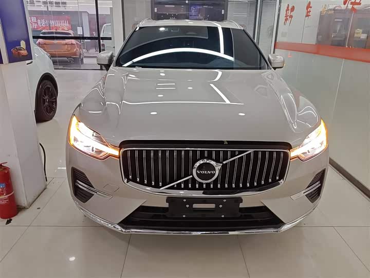 Фото 3 - Volvo XC60