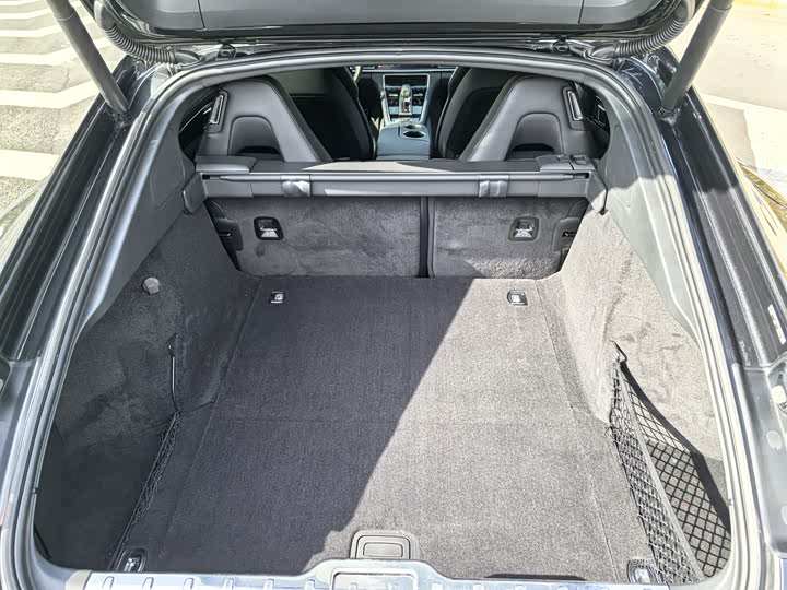 Фото 20 - Porsche Panamera