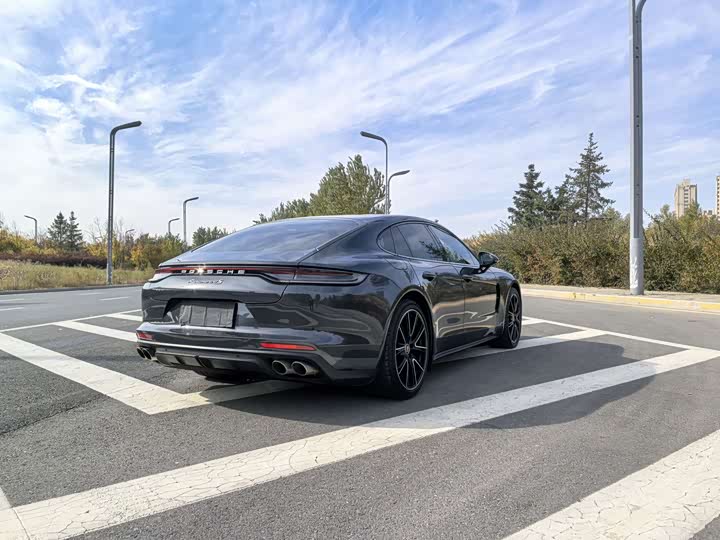 Фото 6 - Porsche Panamera