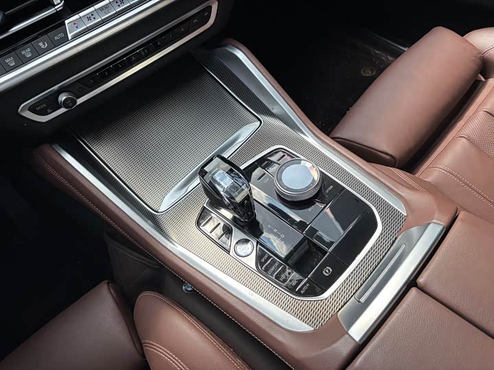 Фото 11 - BMW X6