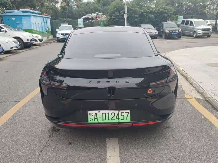 Фото 3 - XPeng Mona M03