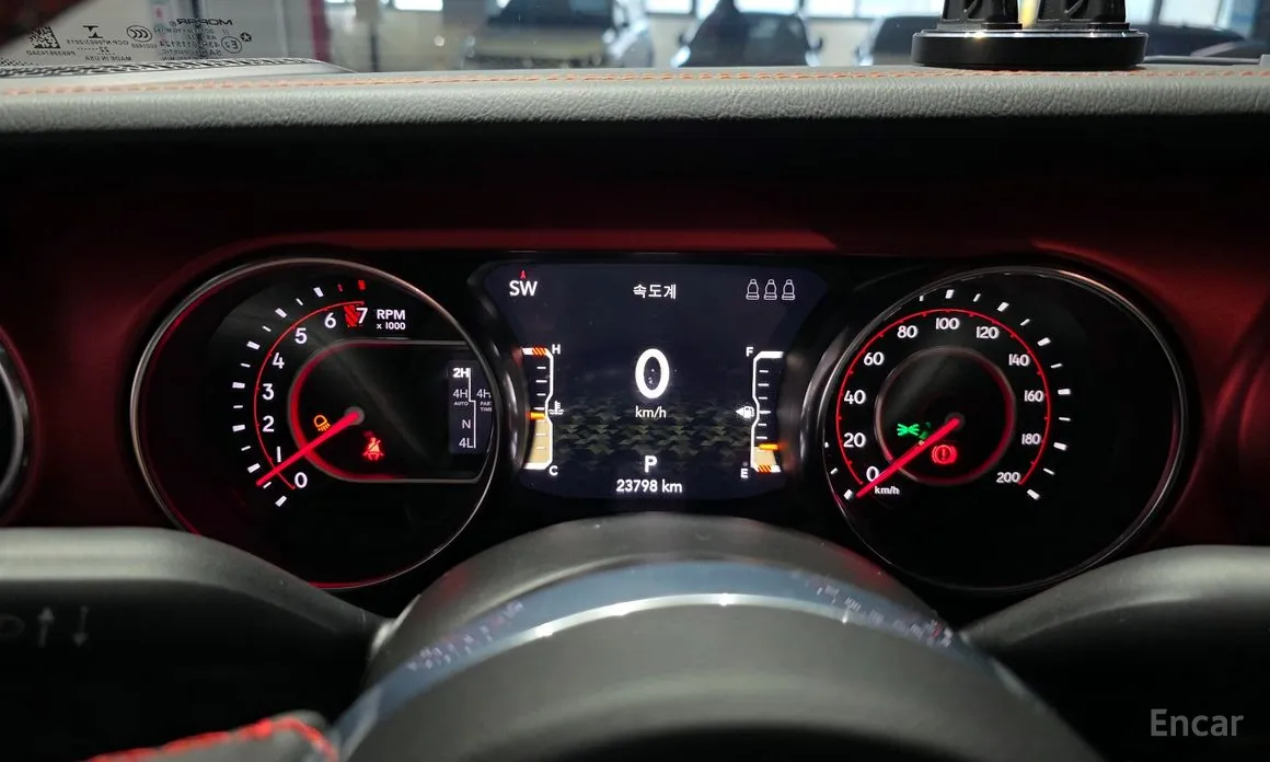 Фото 8 - Jeep Gladiator