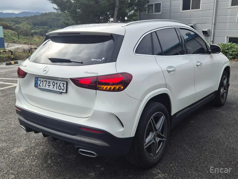 Фото 2 - Mercedes-Benz GLA-Class
