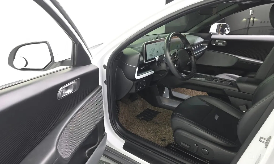 Фото 10 - Hyundai Ioniq 6