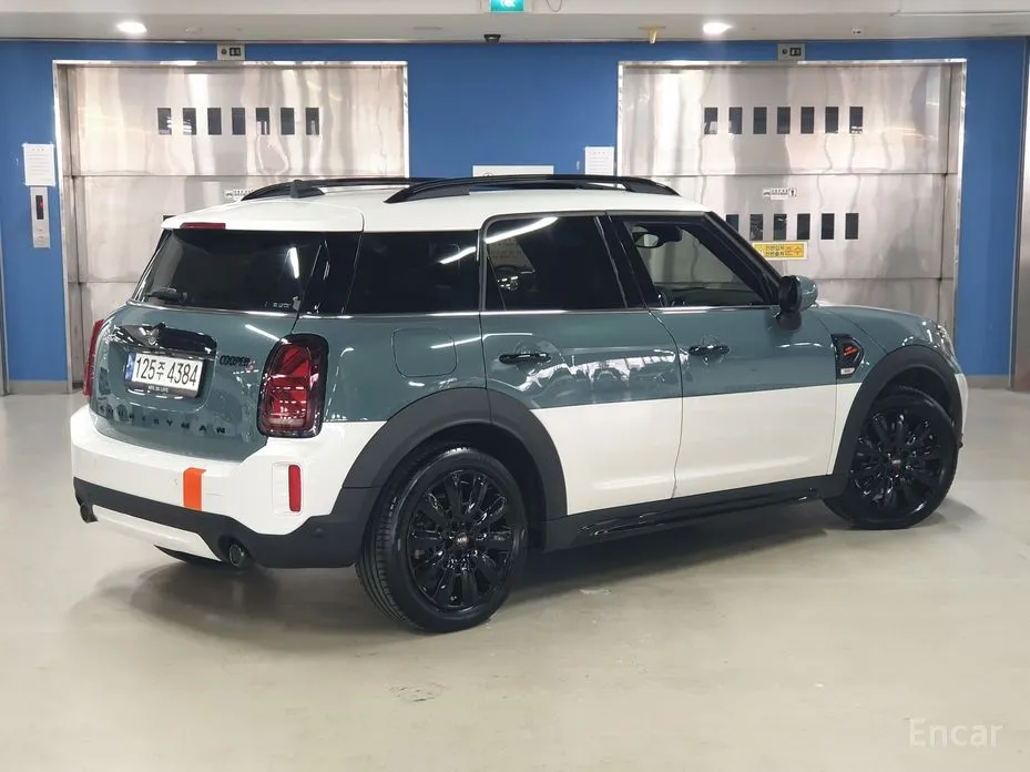Фото 2 - Mini Countryman