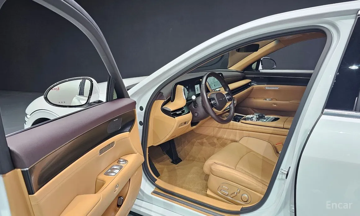 Фото 11 - Genesis G90