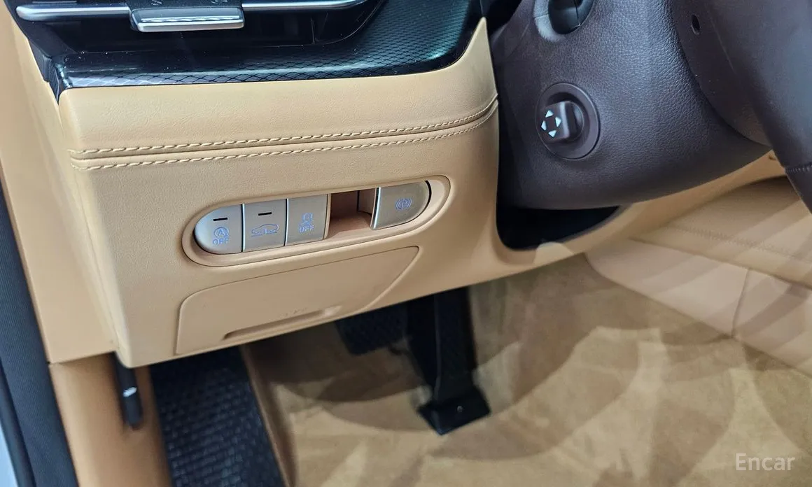 Фото 16 - Genesis G90