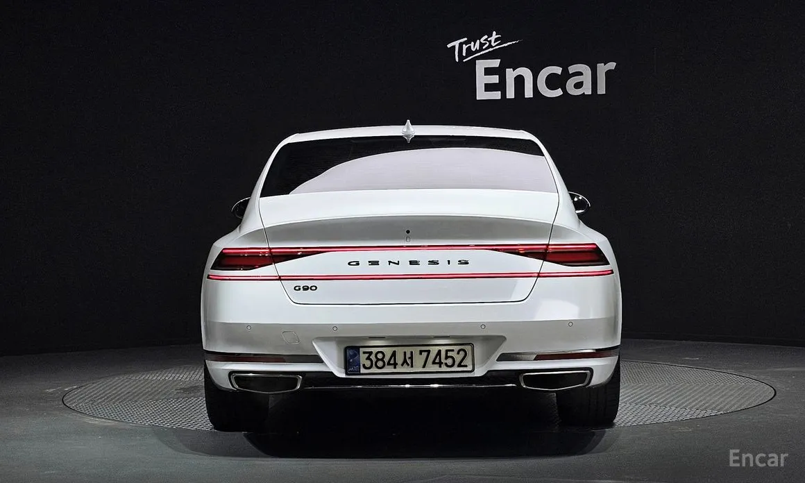 Фото 4 - Genesis G90