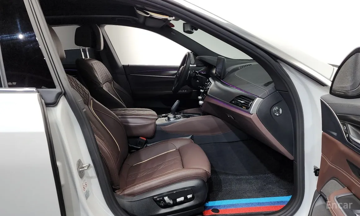 Фото 11 - BMW Gran Turismo