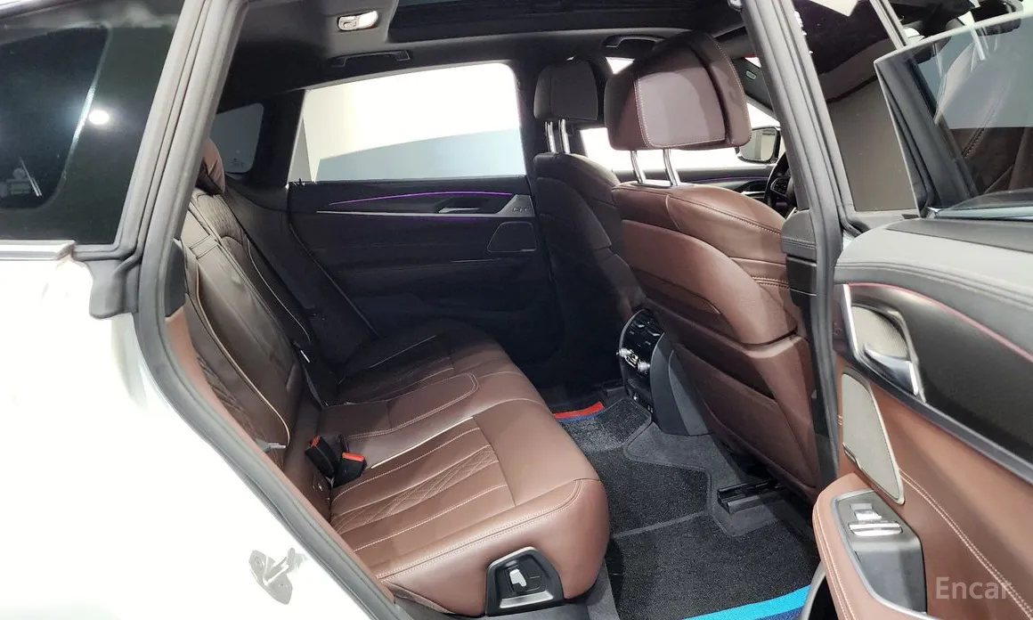 Фото 12 - BMW Gran Turismo