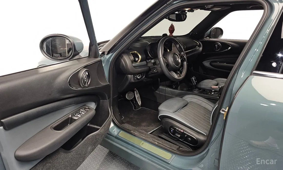 Фото 10 - Mini Clubman