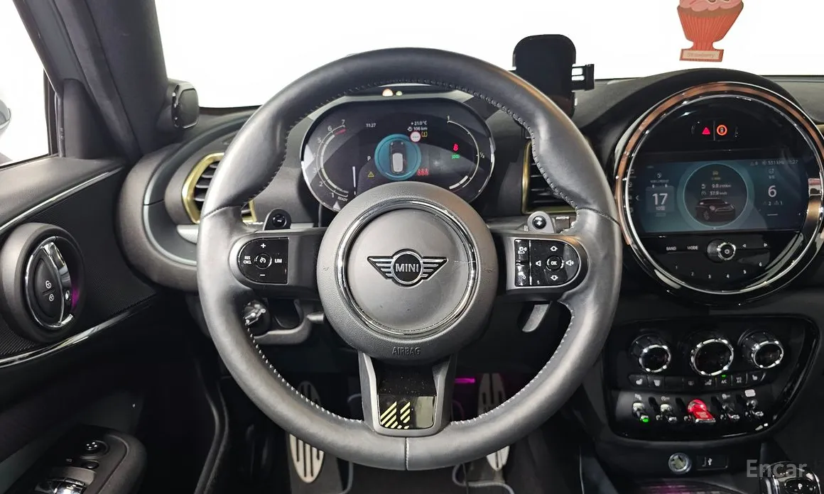 Фото 13 - Mini Clubman