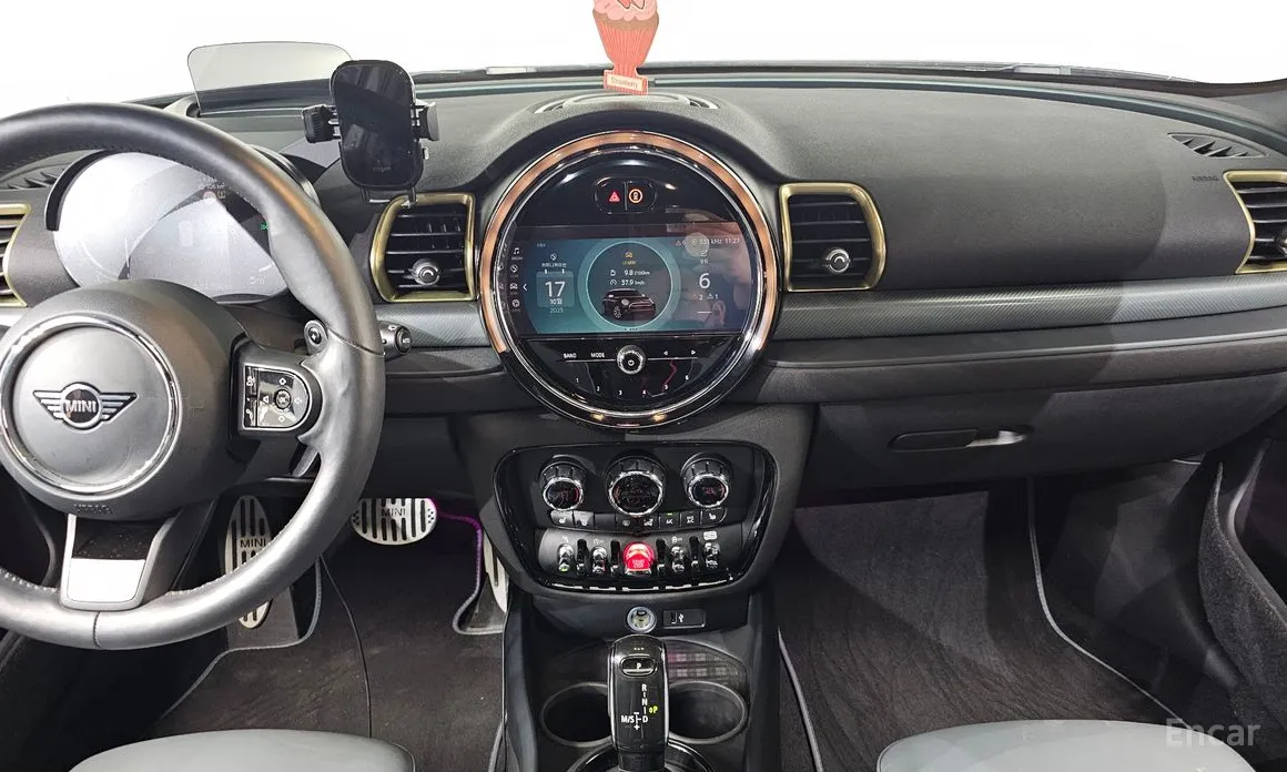 Фото 14 - Mini Clubman