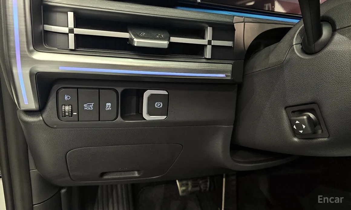 Фото 17 - Hyundai Santa Fe