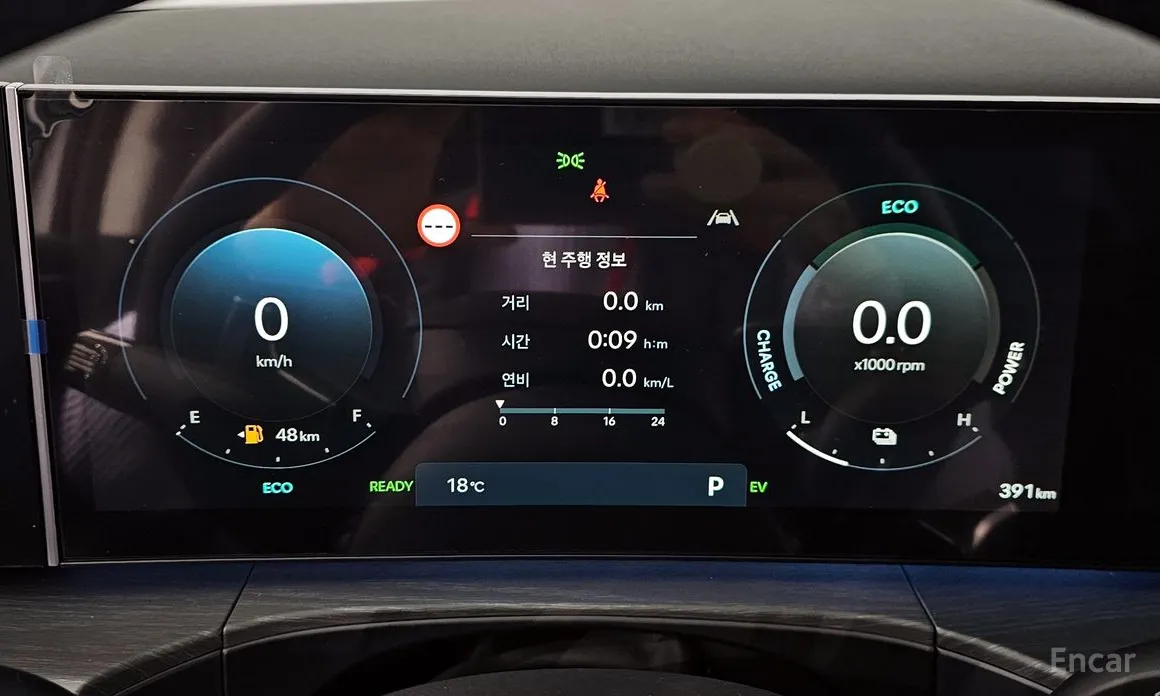 Фото 8 - Hyundai Santa Fe