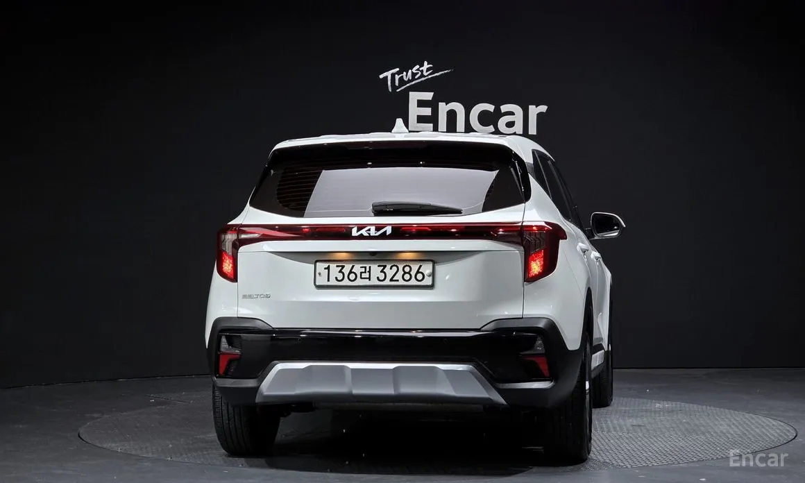 Фото 4 - Kia Seltos