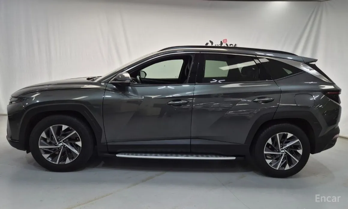 Фото 3 - Hyundai Tucson