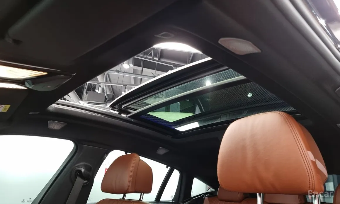 Фото 19 - BMW X6