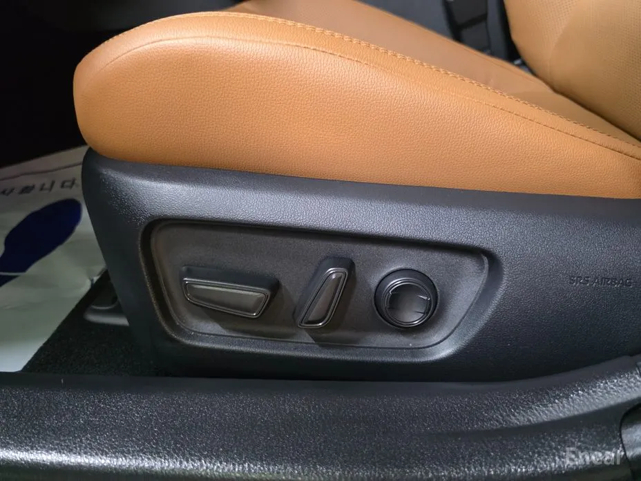 Фото 12 - Toyota Camry