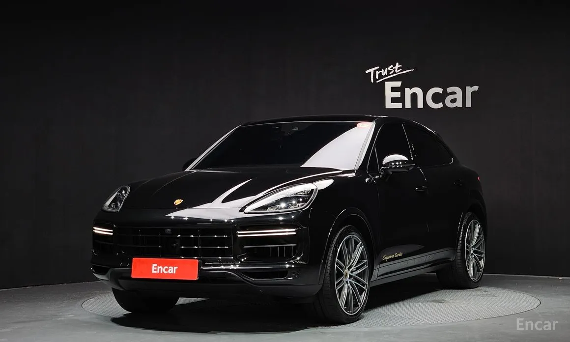 Фото 1 - Porsche Cayenne