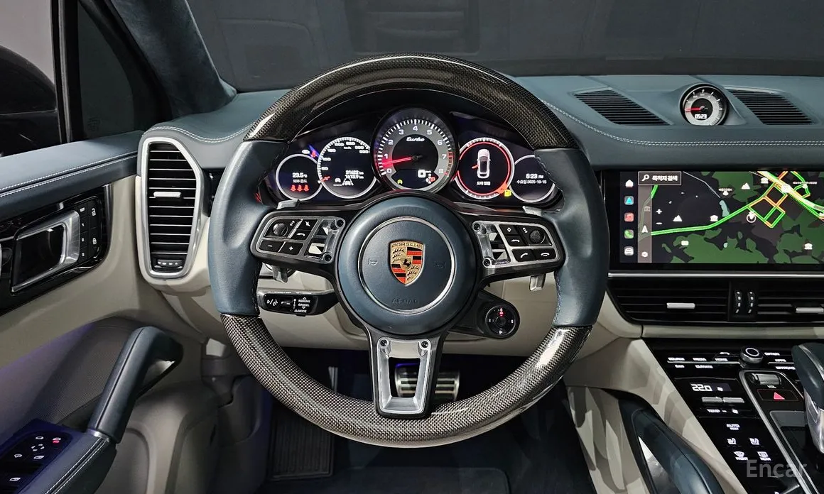 Фото 11 - Porsche Cayenne