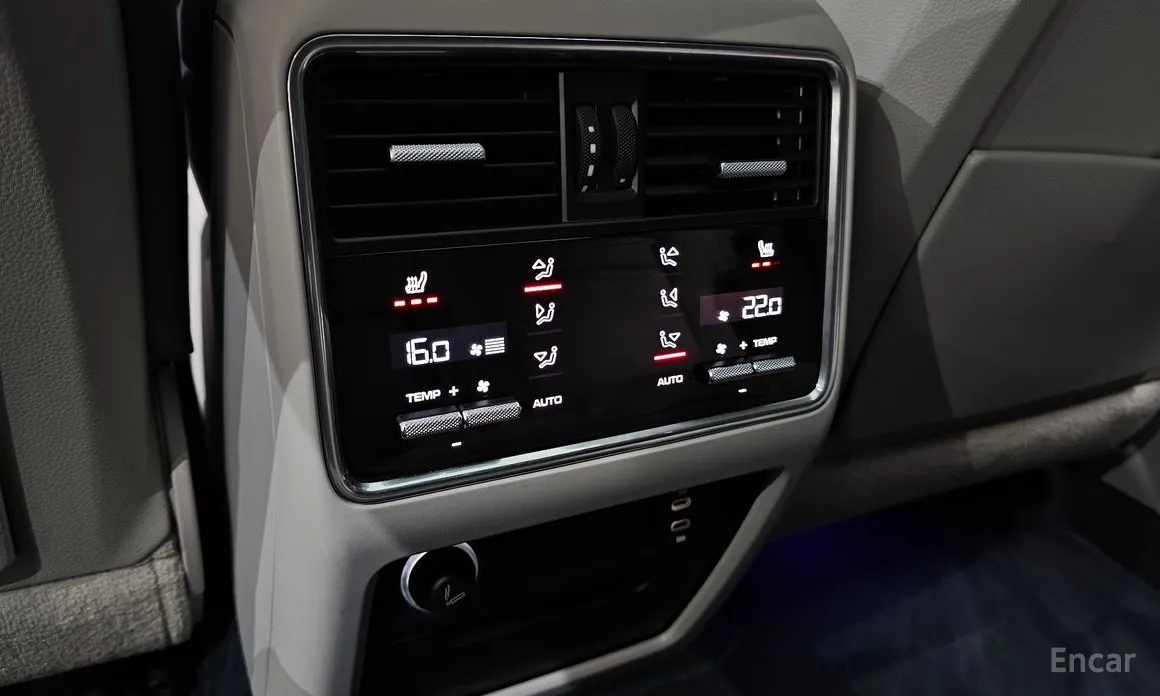 Фото 17 - Porsche Cayenne