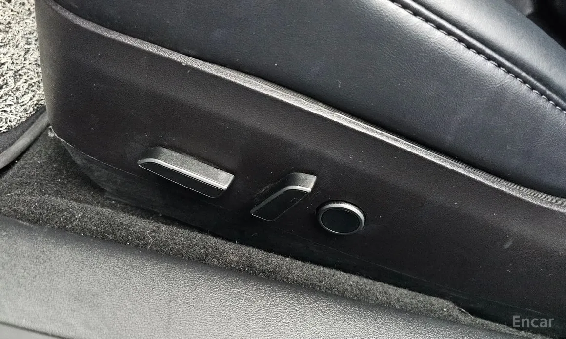 Фото 17 - Tesla Model 3