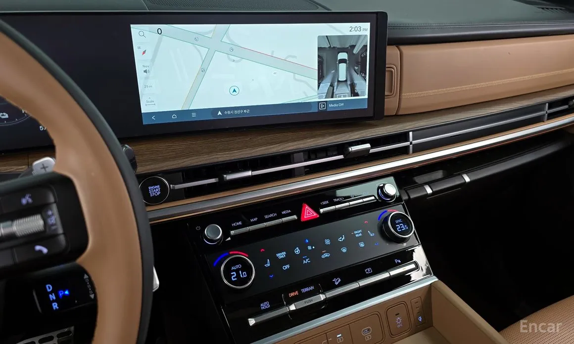 Фото 14 - Hyundai Santa Fe