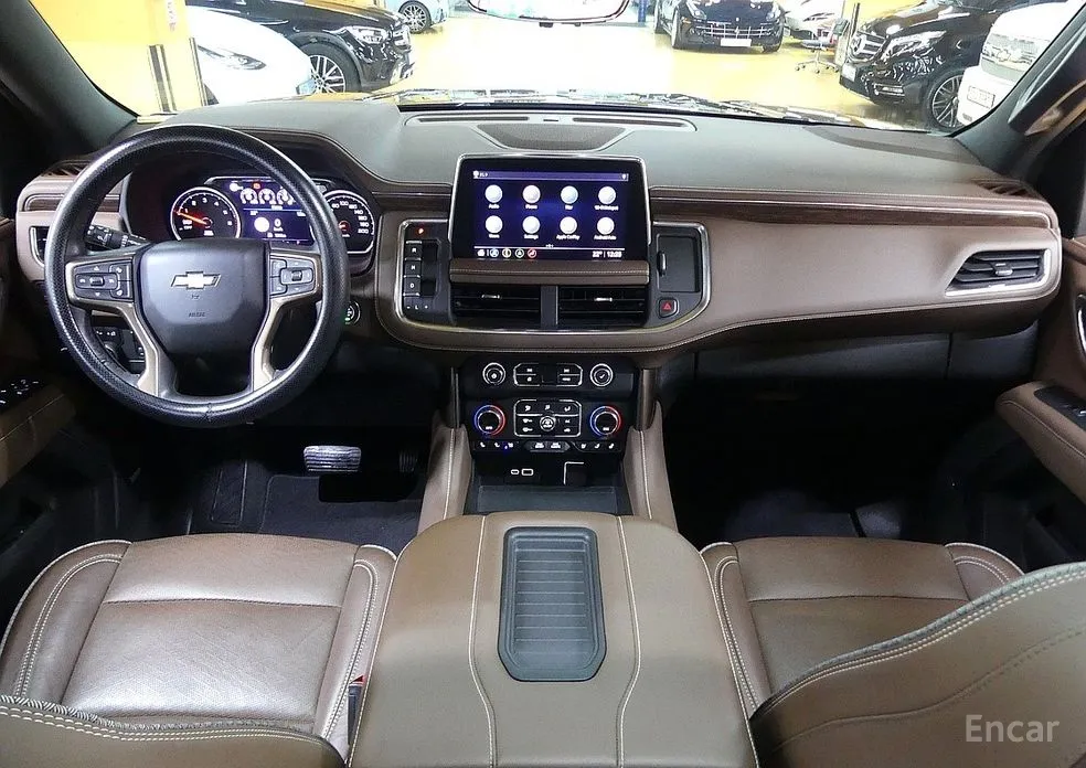 Фото 7 - Chevrolet Surburban