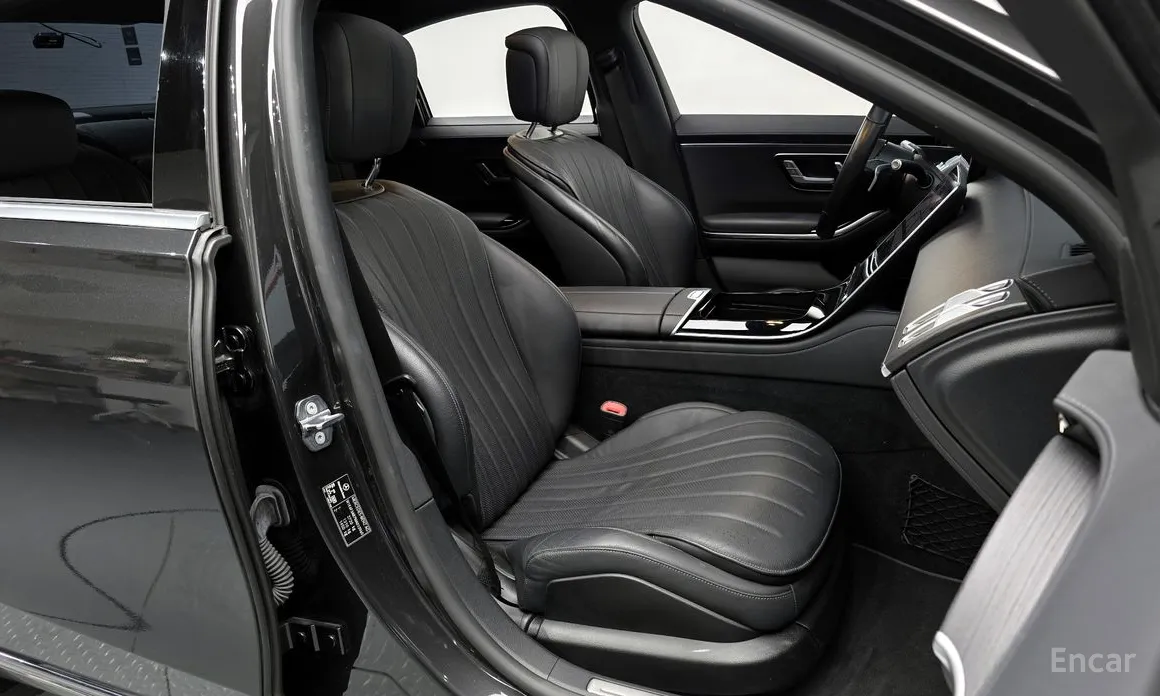 Фото 10 - Mercedes-Benz S-Class