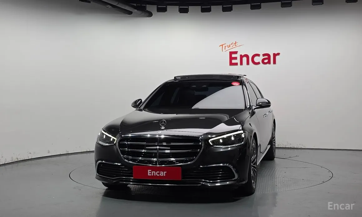 Фото 3 - Mercedes-Benz S-Class