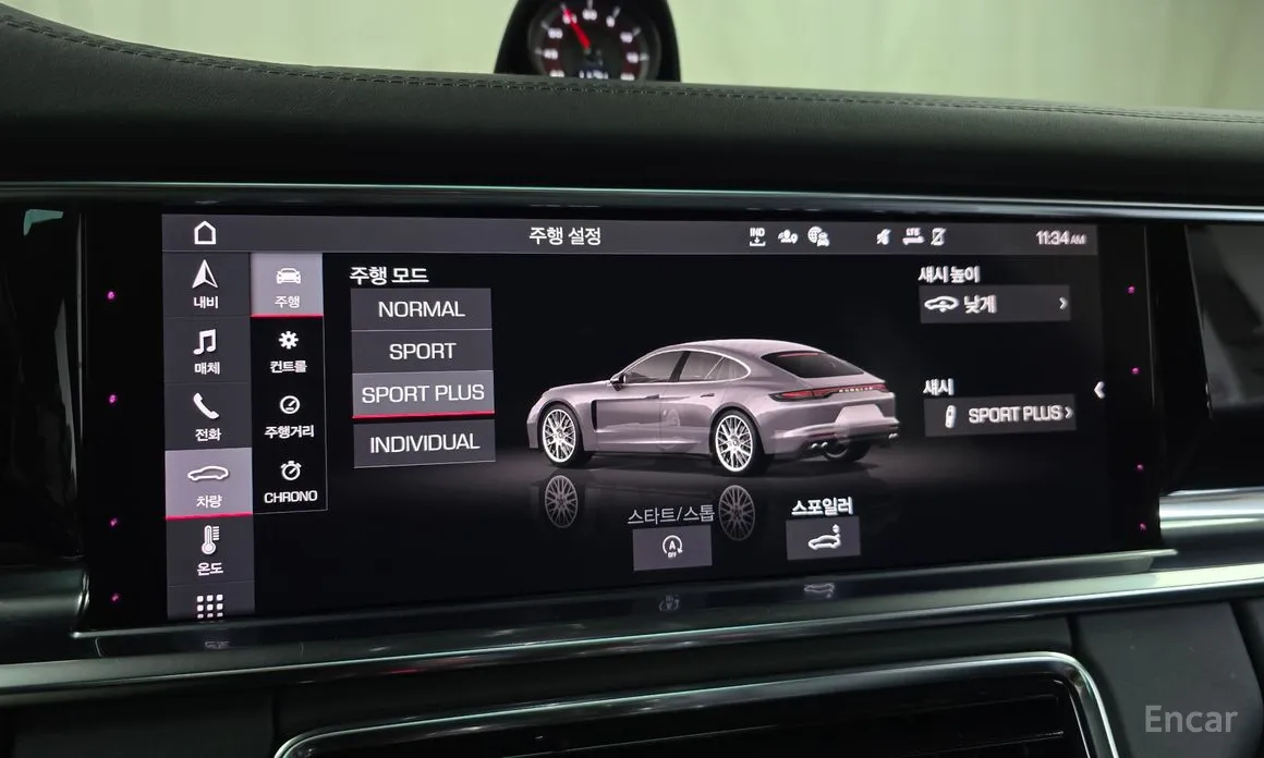 Фото 16 - Porsche Panamera