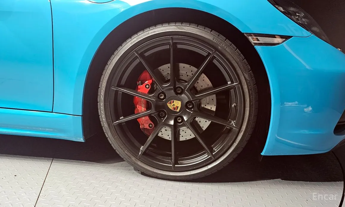 Фото 5 - Porsche 718