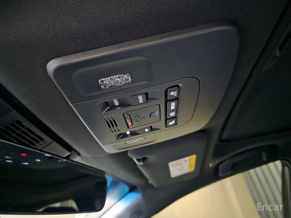 Фото 15 - Toyota Camry