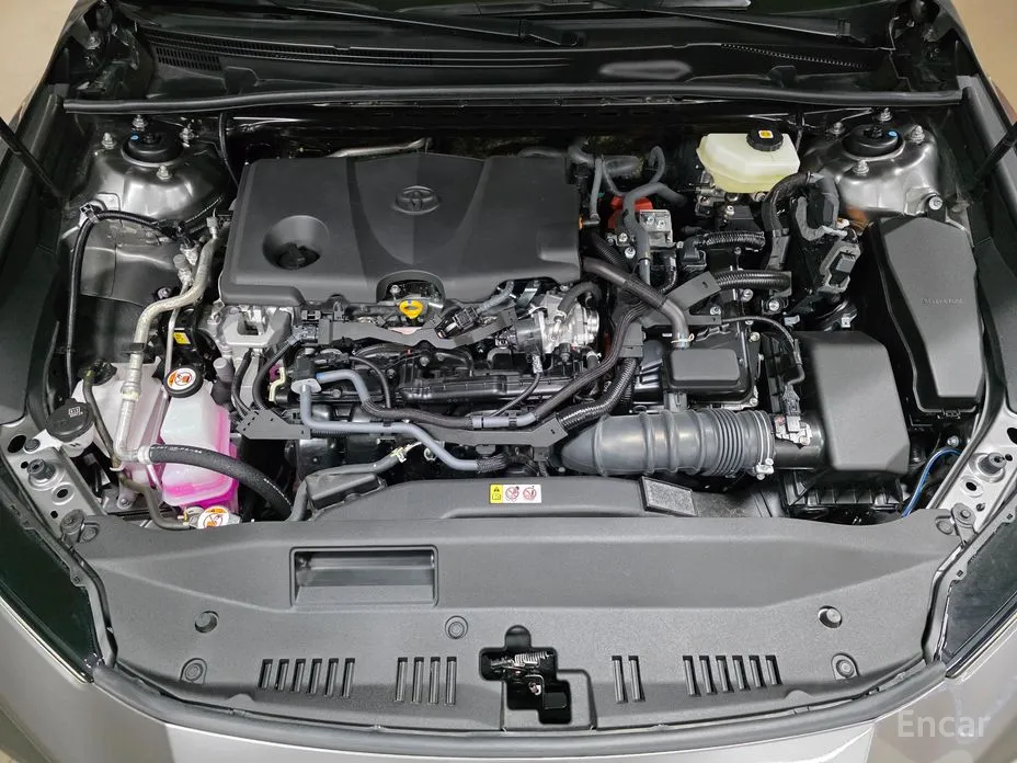 Фото 6 - Toyota Camry