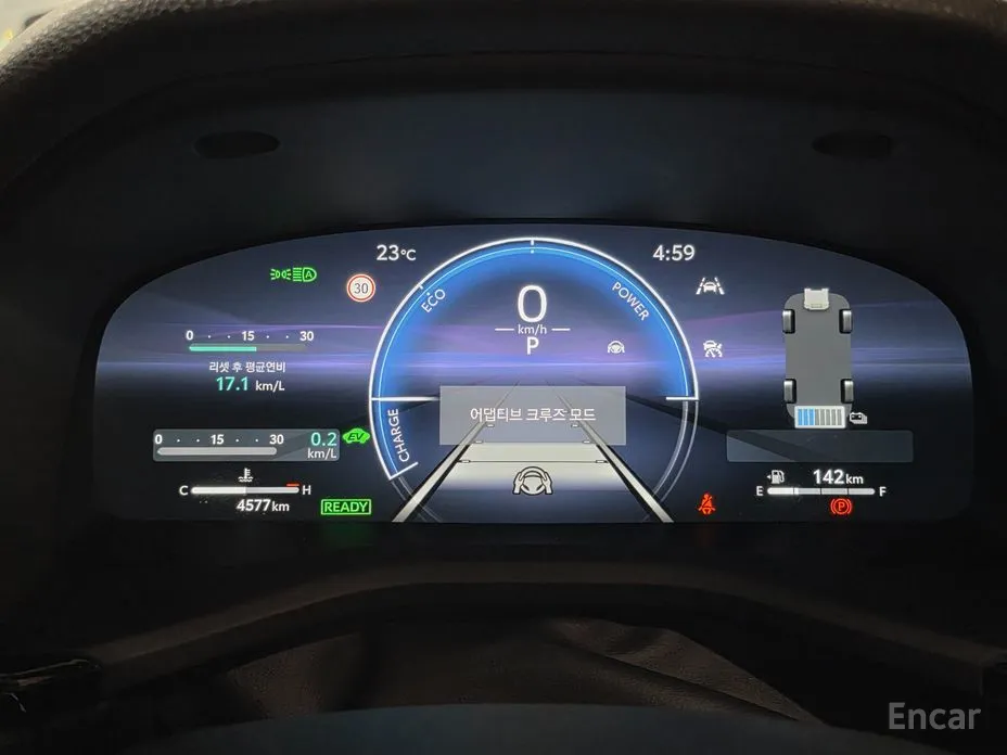 Фото 8 - Toyota Camry