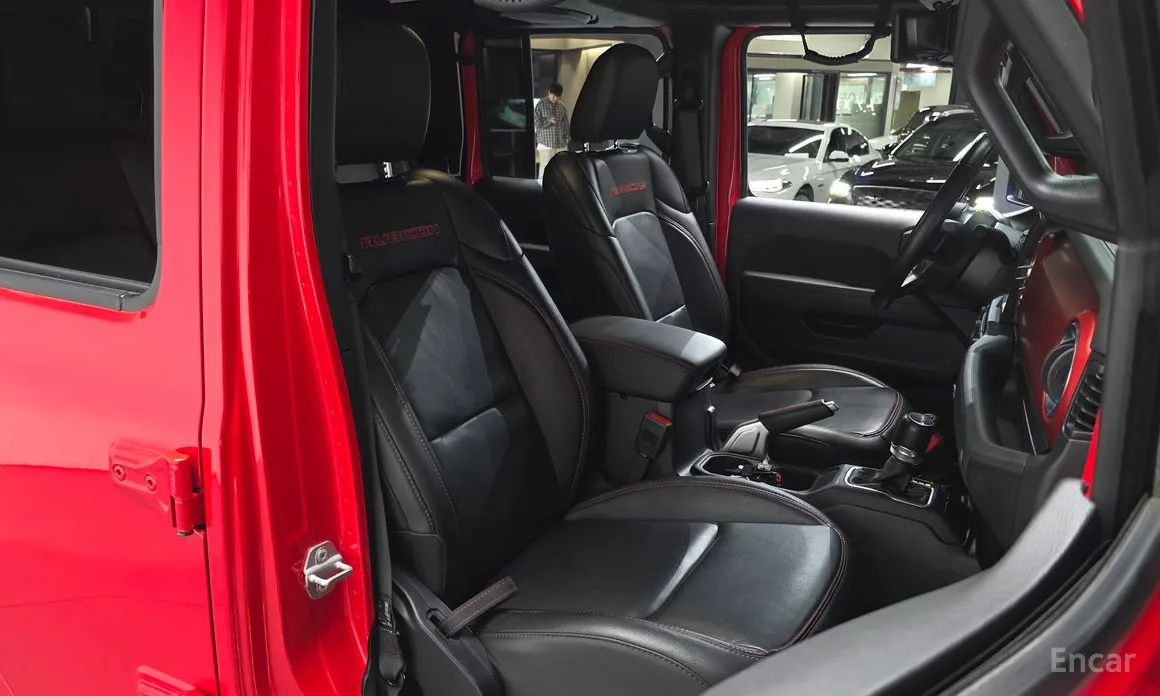 Фото 10 - Jeep Gladiator